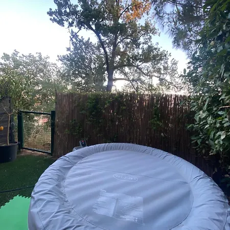 Avec Jacuzzi Διαμέρισμα